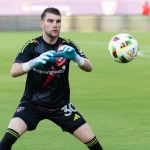 Bom Tấn Chuyển Nhượng: Thủ Môn Số 1 Indonesia Chính Thức Gia Nhập Ajax Amsterdam 1