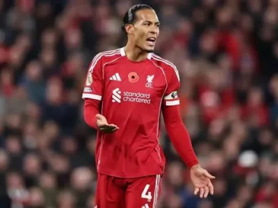 Van Dijk lên tiếng: Liverpool vẫn vững vàng, không hề có mầm mống bất hòa nội bộ