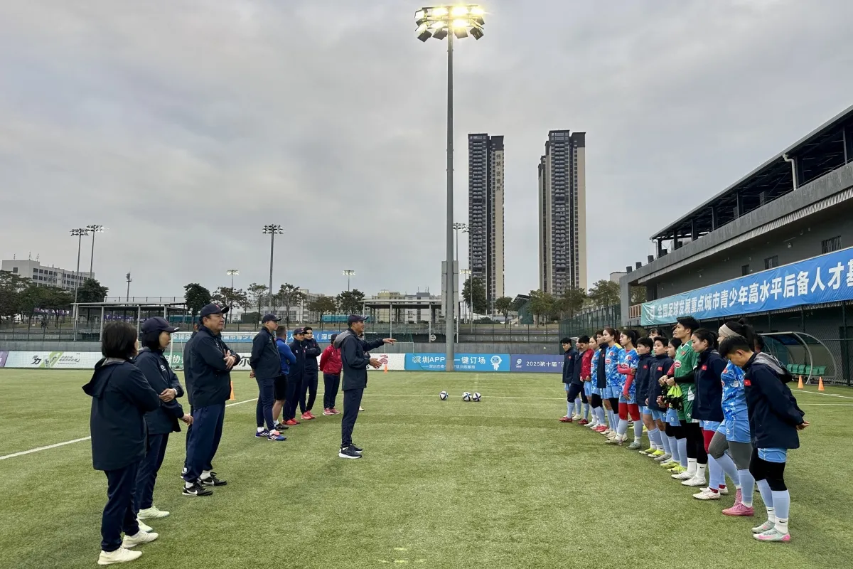 ĐT nữ Việt Nam tập huấn tại Thâm Quyến trước Tết ĐT nữ Việt Nam tập huấn tại Thâm Quyến trước Tết