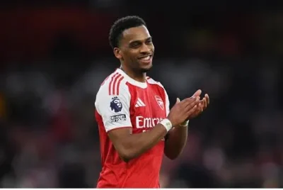 Ruud Gullit 'thổi bay' Jurrien Timber: Hậu vệ Arsenal được huyền thoại Hà Lan ca ngợi hết lời 1