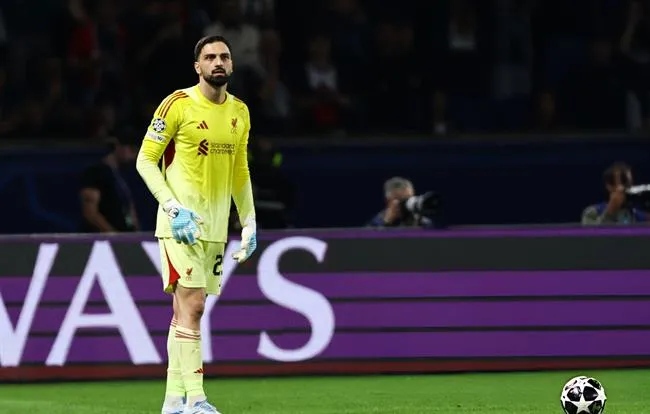 Arne Slot ngợi khen một cái tên sau thất bại trước PSG 1